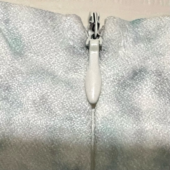 NWT $98 TOBI | Melia | Cutout Midriff | Ombre | Watercolor Dress in Blue & White - Picture 6 of 10